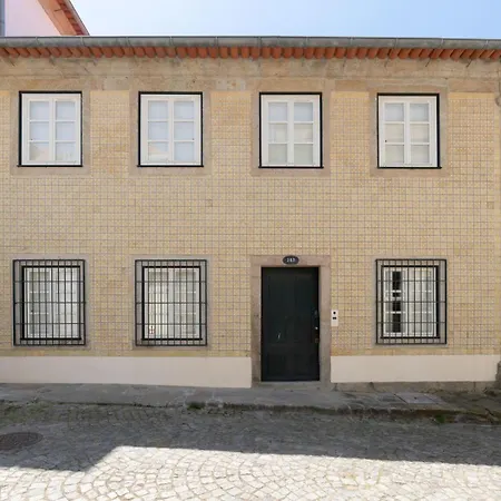 Apartman Bright Flat In Historic Foz House By Hostwise