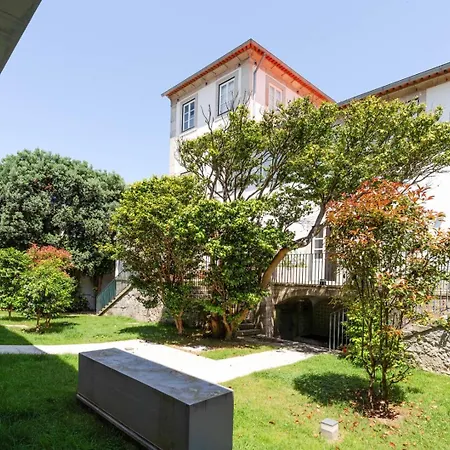 Bright Flat In Historic Foz House By Hostwise Porto