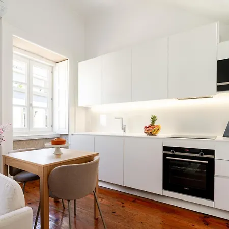 아파트 Bright Flat In Historic Foz House By Hostwise 포르투