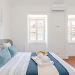 Bright Flat In Historic Foz House By Hostwise *