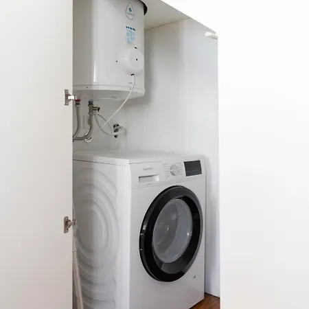 Bright Flat In Historic Foz House By Hostwise *