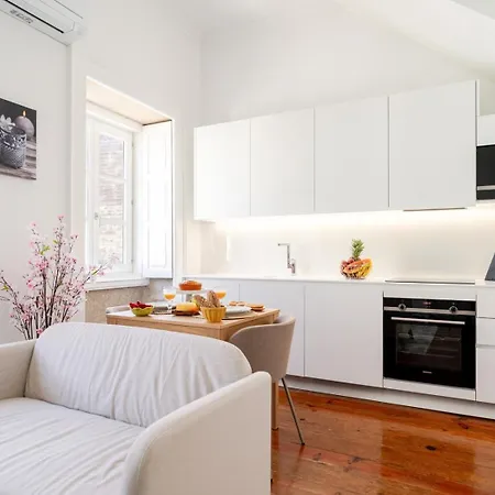 Hostwise - Bright Flat In Historic Foz House Appartamento Oporto