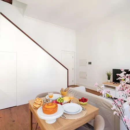 Lejlighed Bright Flat In Historic Foz House By Hostwise Porto