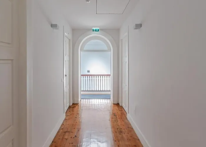 Bright Flat In Historic Foz House By Hostwise *