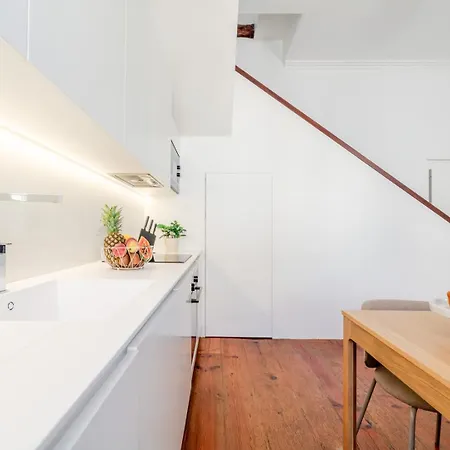 Hostwise - Bright Flat In Historic Foz House Apartment