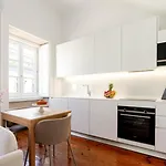 דירה Bright Flat In Historic Foz House By Hostwise פורטו
