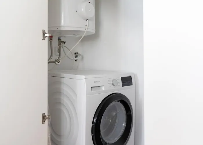 Bright Flat In Historic Foz House By Hostwise *